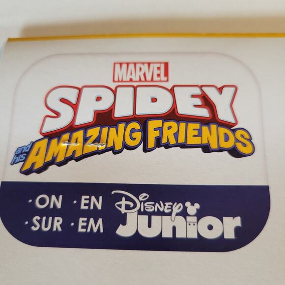 Marvel Spidey and Friends Scene Setter with 12 Photo Props Kit Disney Birthday - Picture 8 of 8